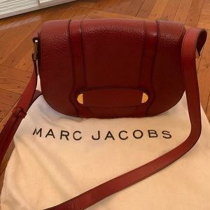 Gorgeous vintage Marc Jacobs dark red saddle bag